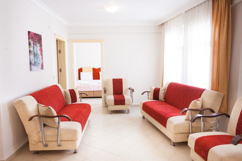 Çeşme Yalcinkaya Apart Hotel מראה חיצוני תמונה